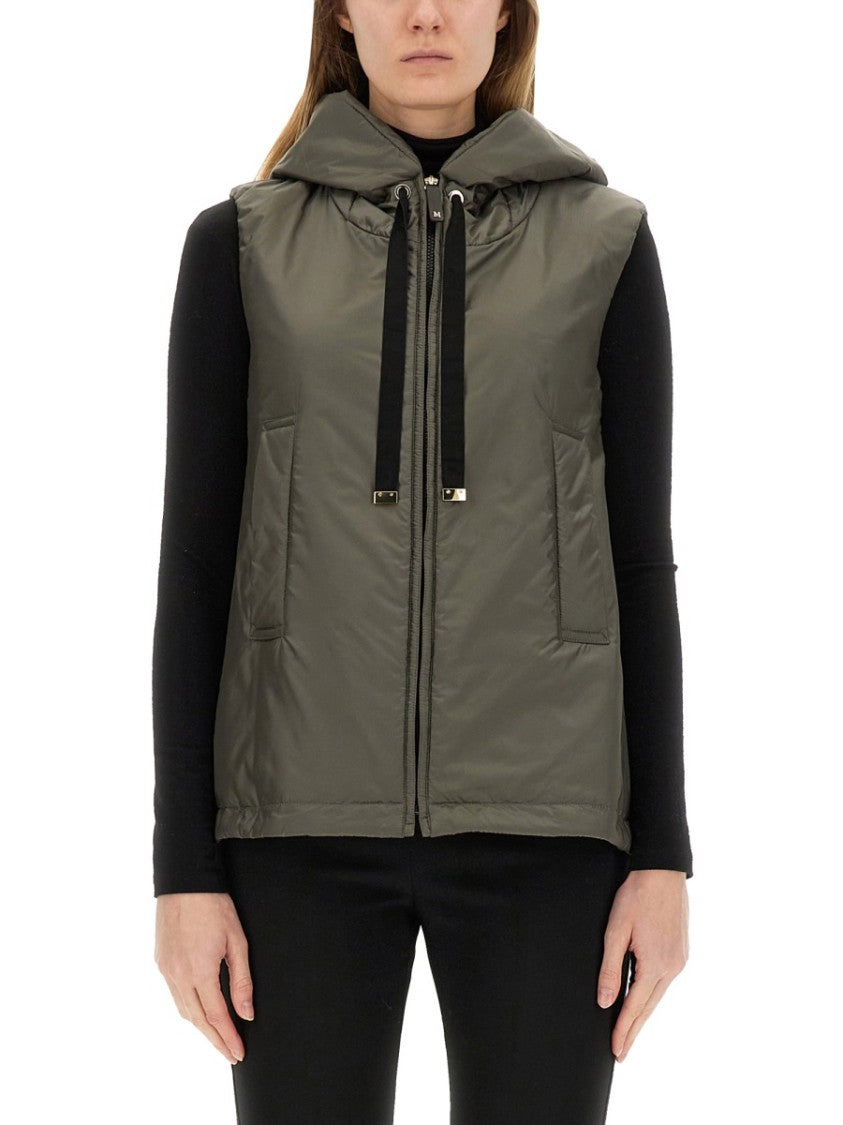 Max Mara Smooth Waterproof Vest With Hood And Zipper Closure