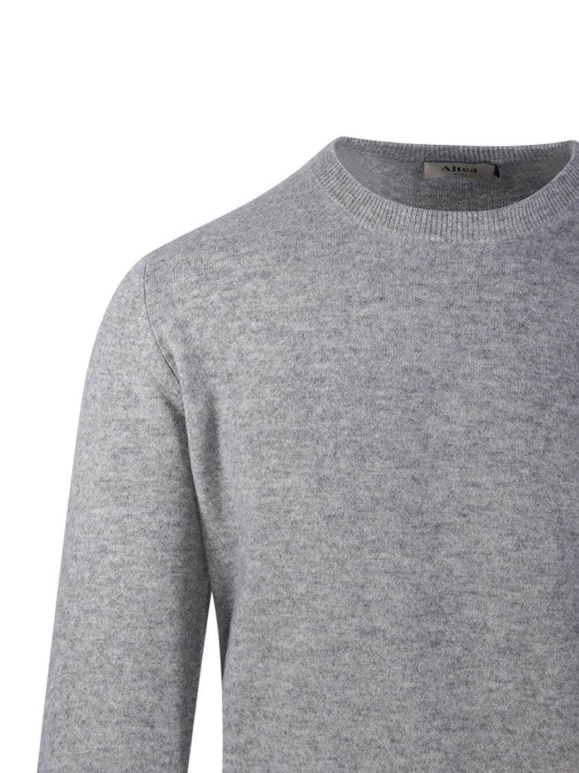 Altea Round Neck Cashmere Sweater With Ribbed Hem