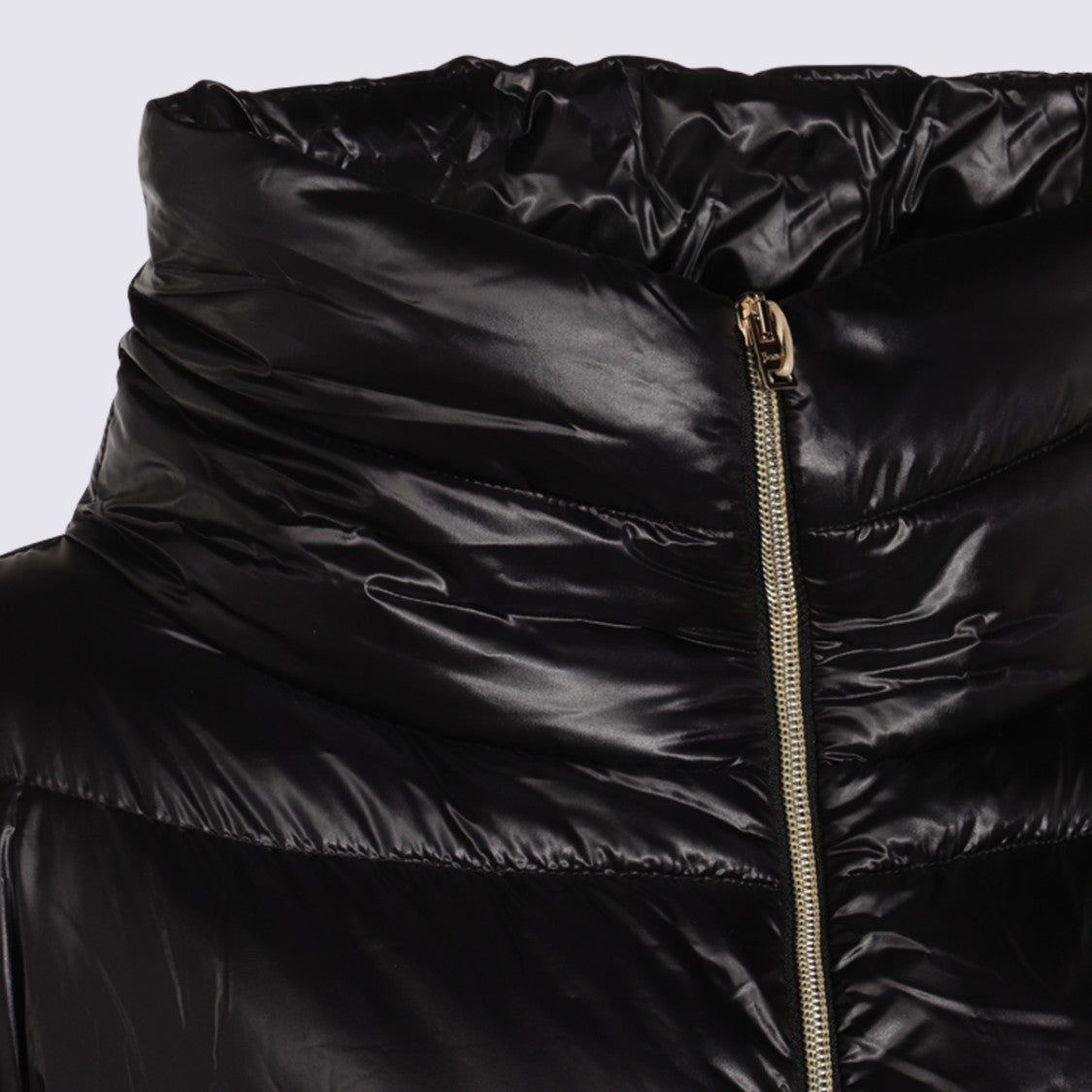 Herno Glossy Quilted Black Down Coat With Structured Collar