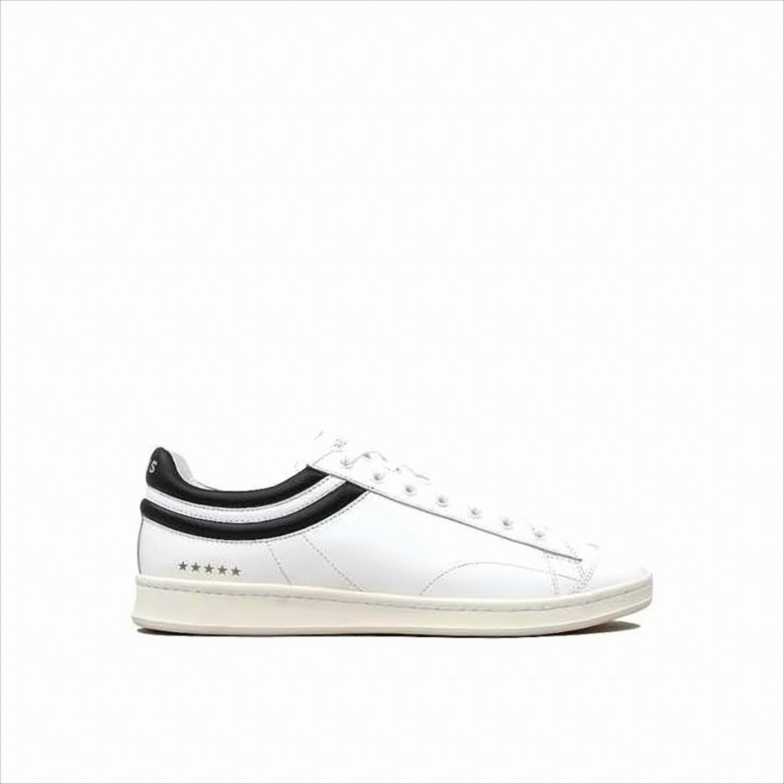 Helms Paris Smooth Calf Leather Low-Top Sneakers With Gold Star Detailing