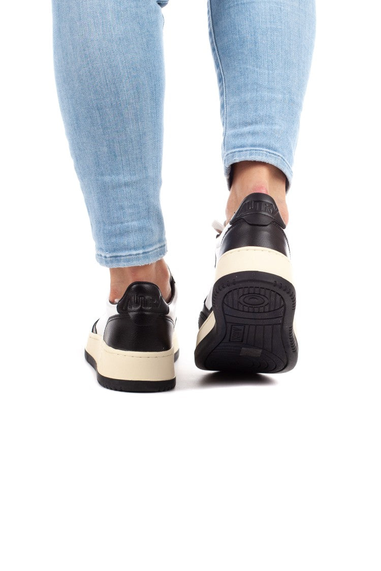 Autry White Black Medalist Bicolor Sneakers