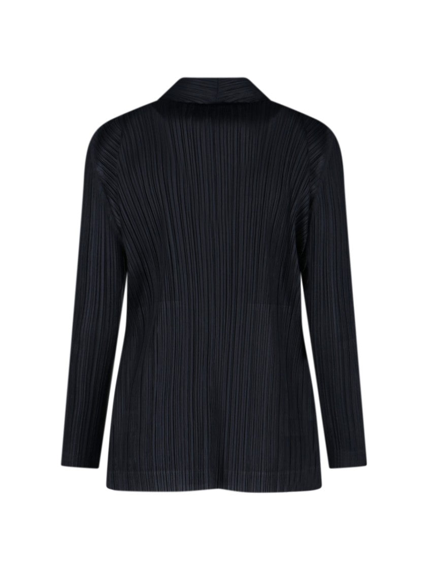 Pleats Please Minimalist Black Jacket With Tailored Fit And Clean Lines