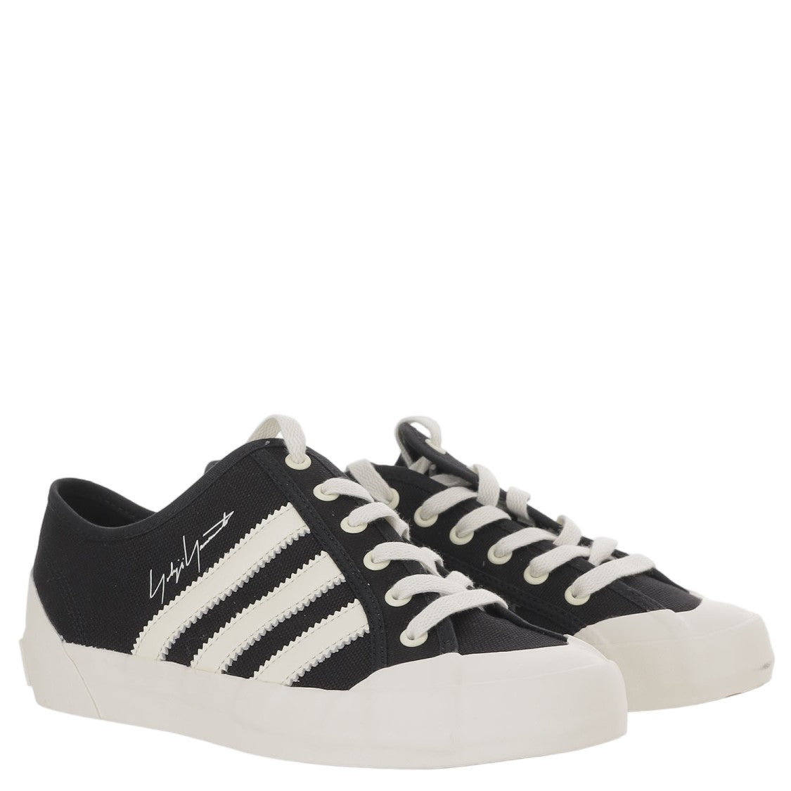 Y-3 Low-Top Sneakers With Zigzag Stripes And Signature Detail