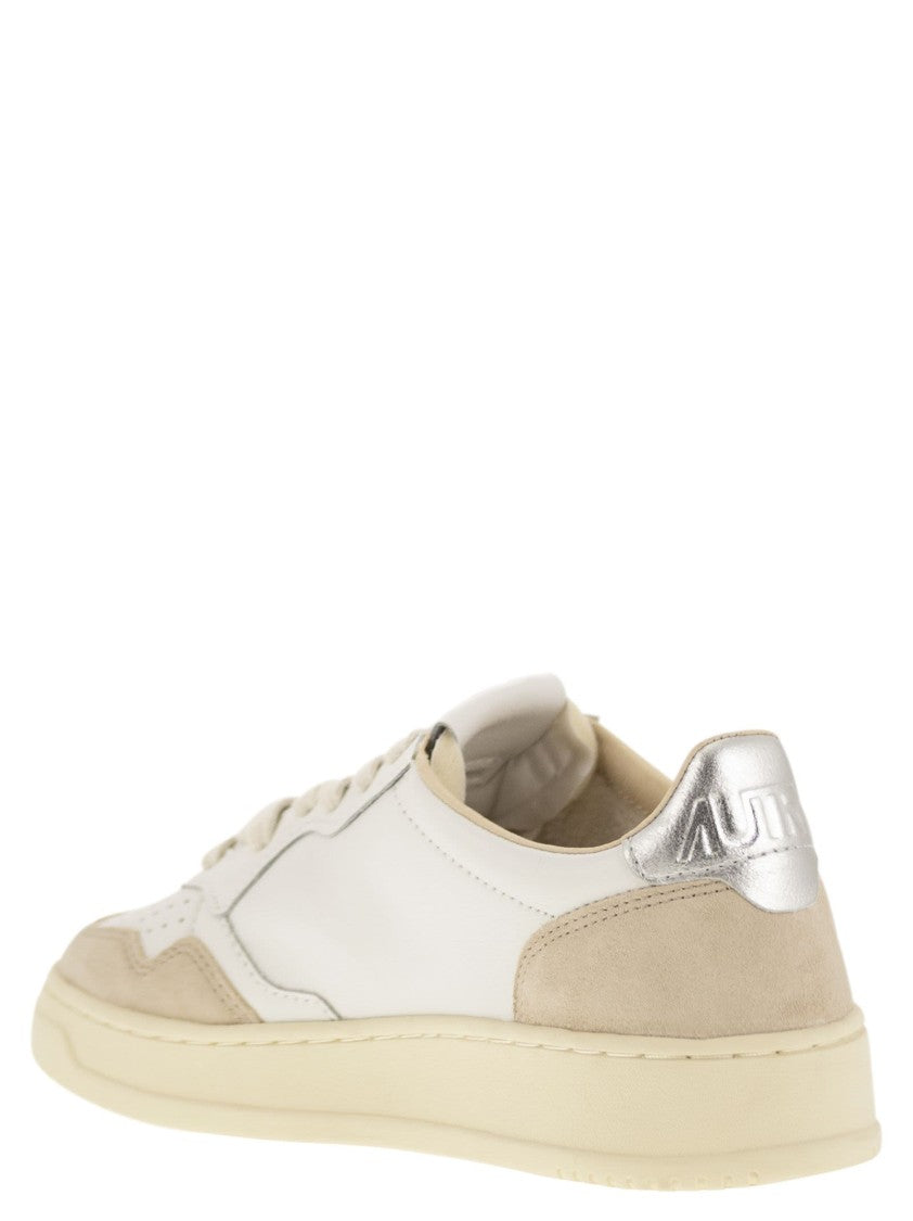 Autry Medalist Low - Leather Sneakers