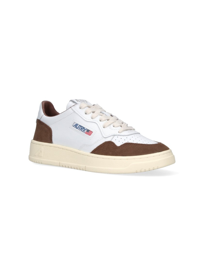Autry Low-Top White Sneakers With Clean Design And Versatile Appeal