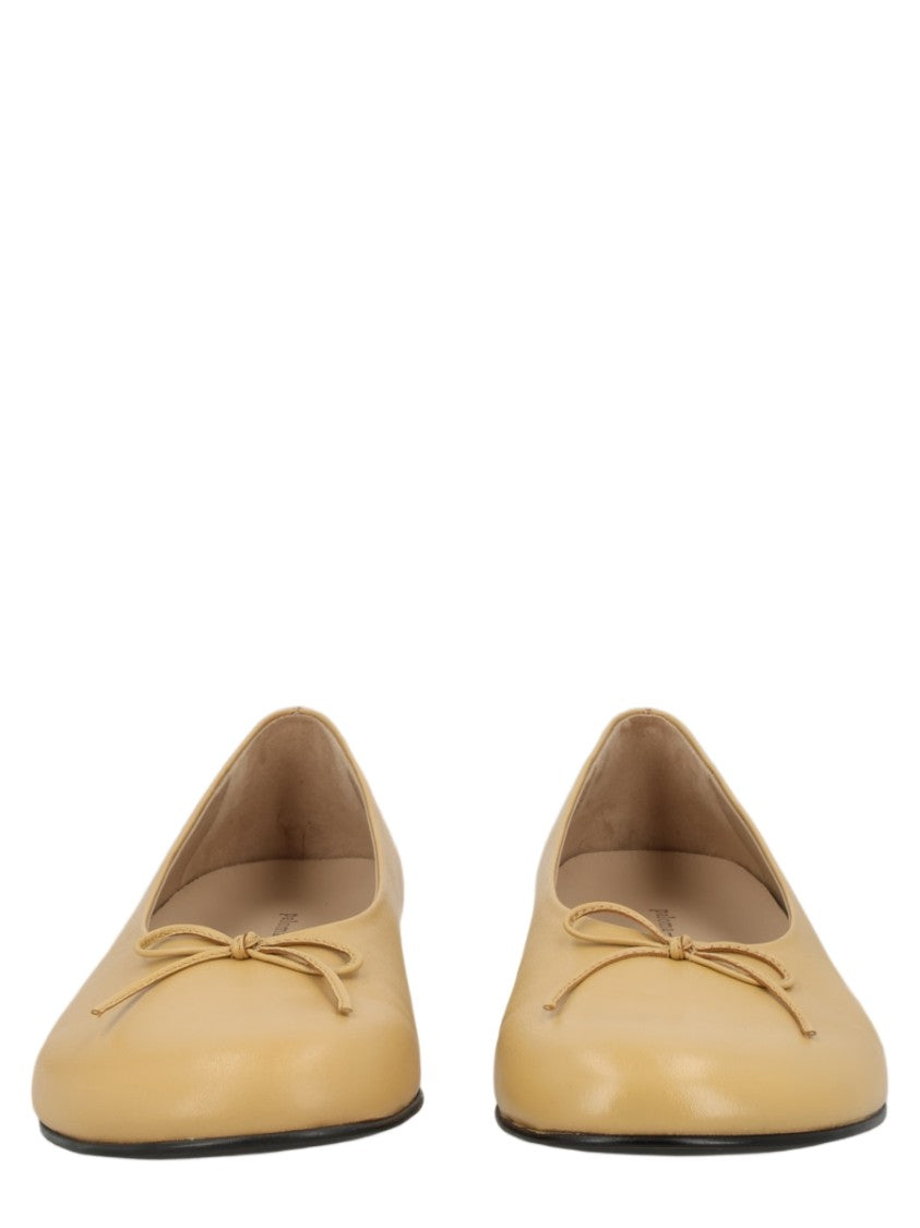 Paloma Wool Beige Leather Flats With Bow Detail And Classic Silhouette