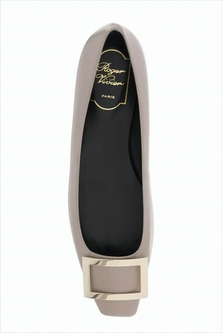 Roger Vivier Pointed Toe Flat Shoes