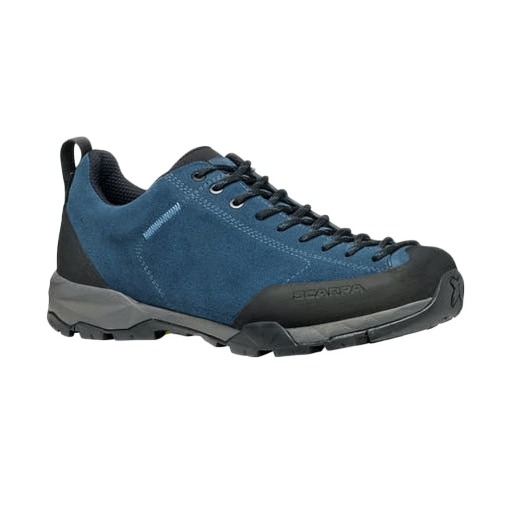 Scarpa Sturdy Blue Sneakers With Suede