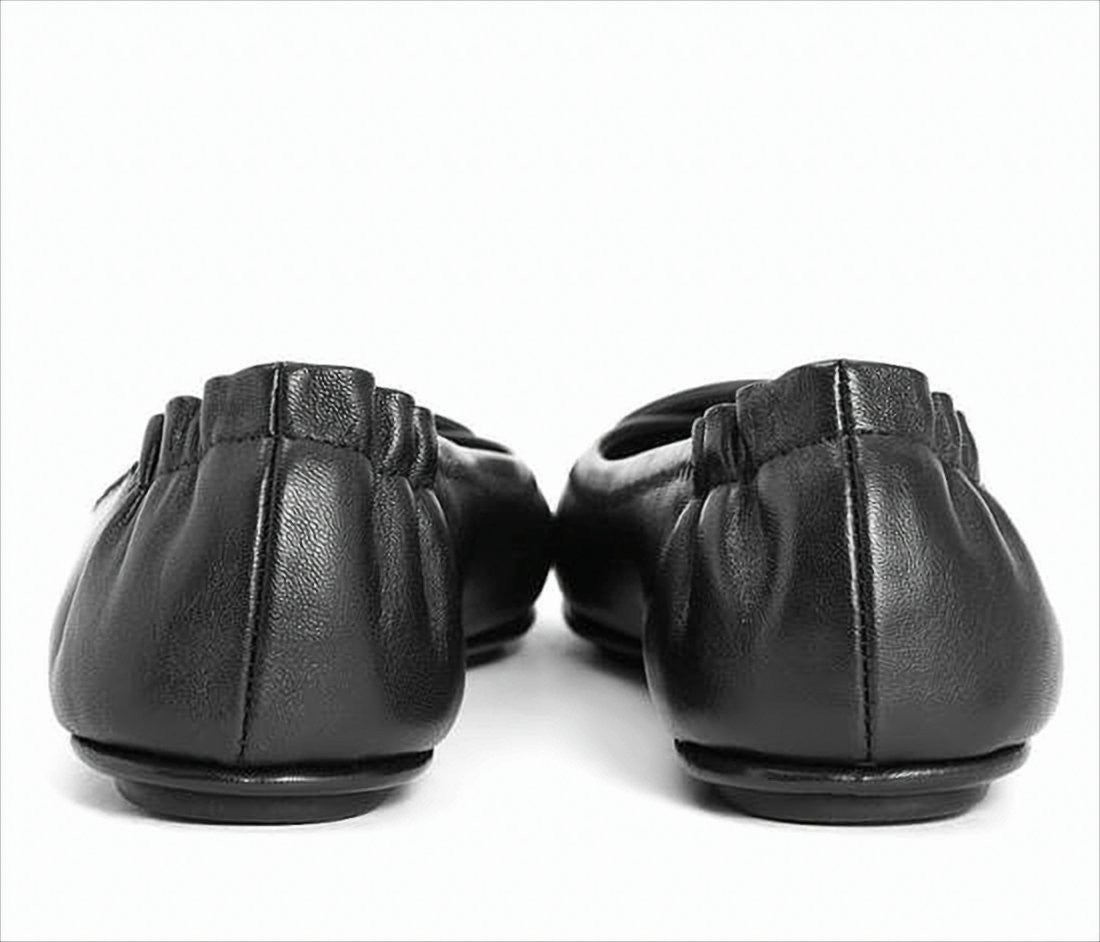 Tory Burch Black Leather Ballet Flats With Circular Logo Emblem