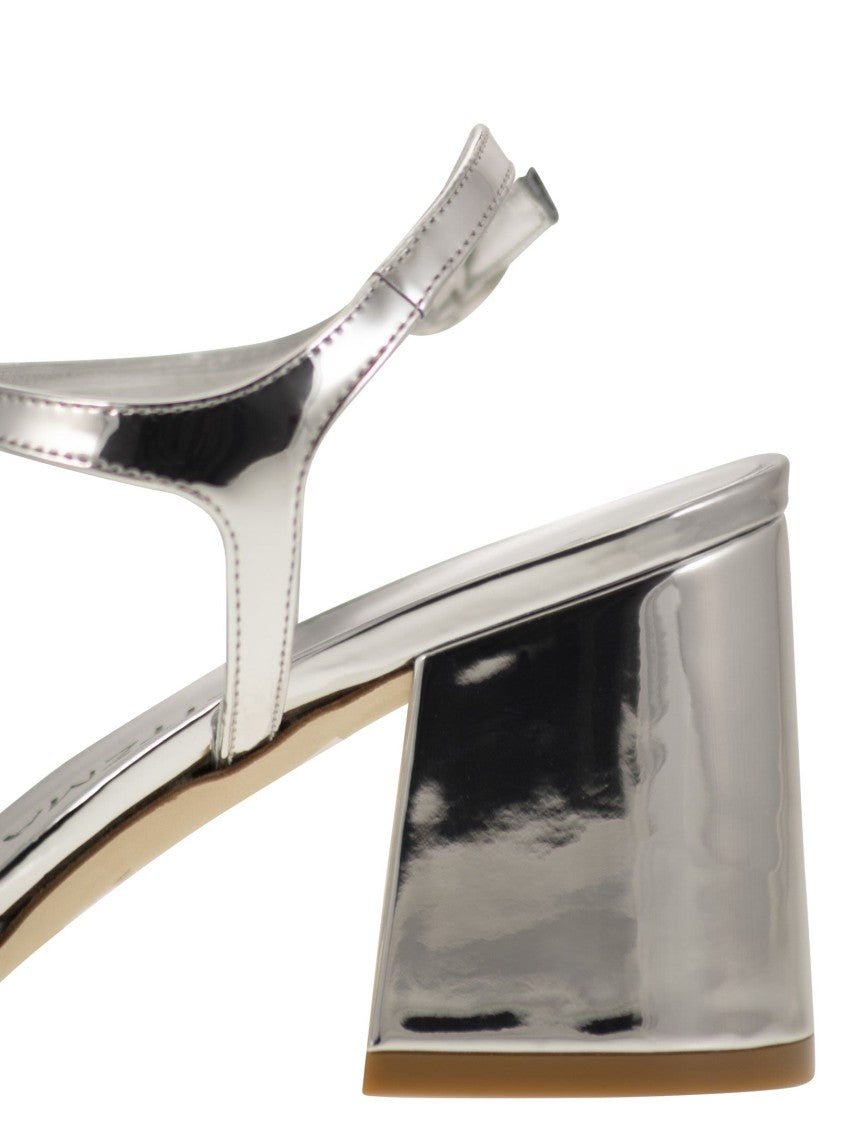 Stuart Weitzman Flareblock - Mirrored Leather T-Sandal