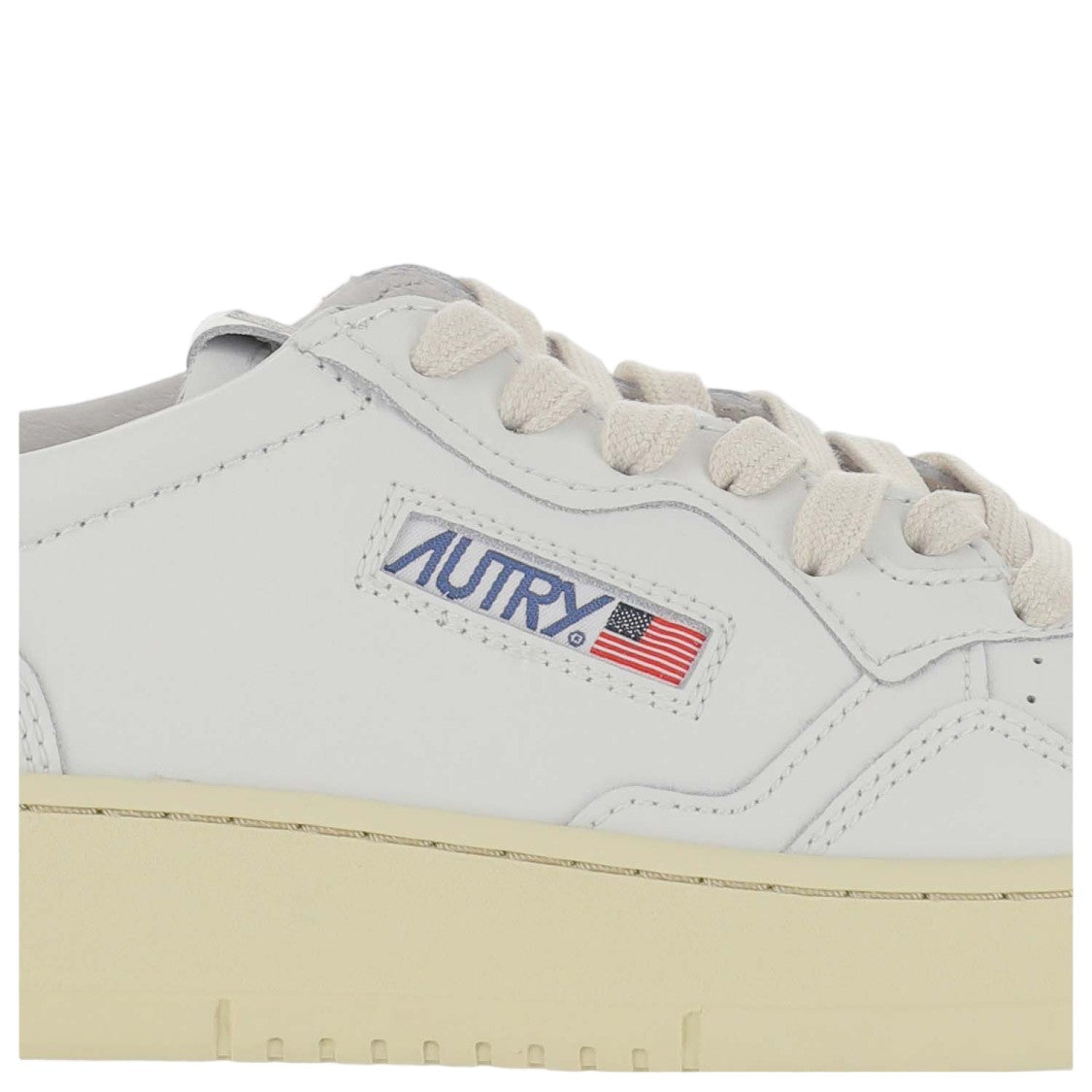Autry Medalist Low Sneakers