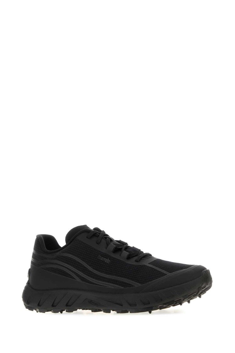 Norda Black Canvas 002M Sneakers