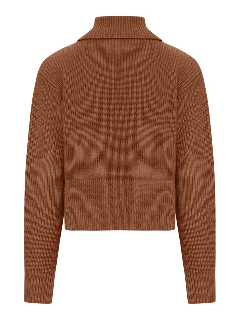 Max Mara Luxuriously Knit Sweaters With Textured Patterns