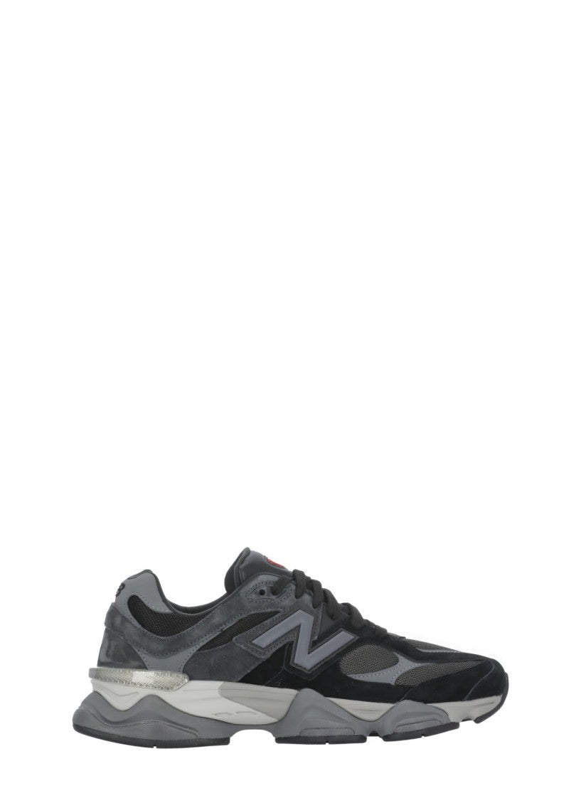 New Balance Black Cushioned Sole Logo Accents Low-Top Sneakers