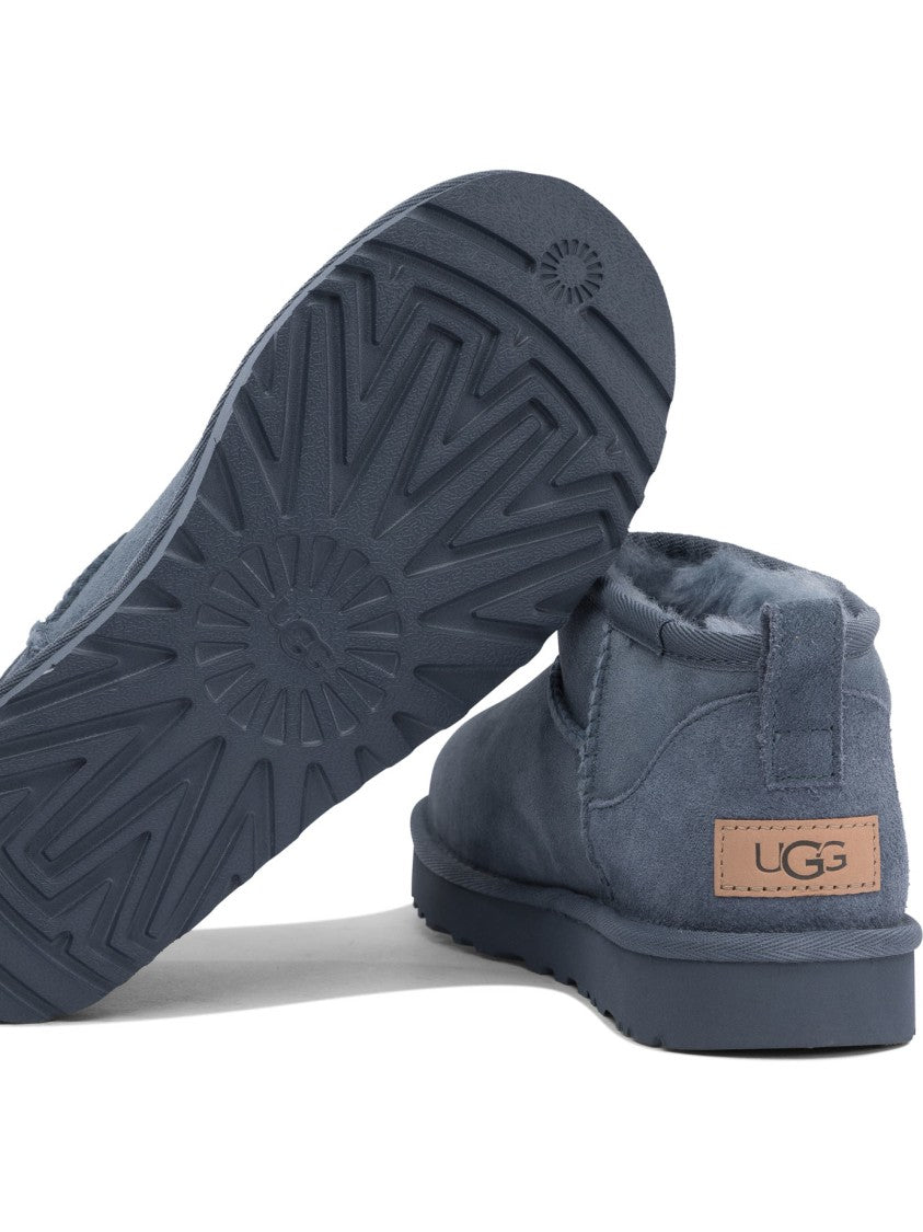 Ugg Ankle Boots With Plush Interior