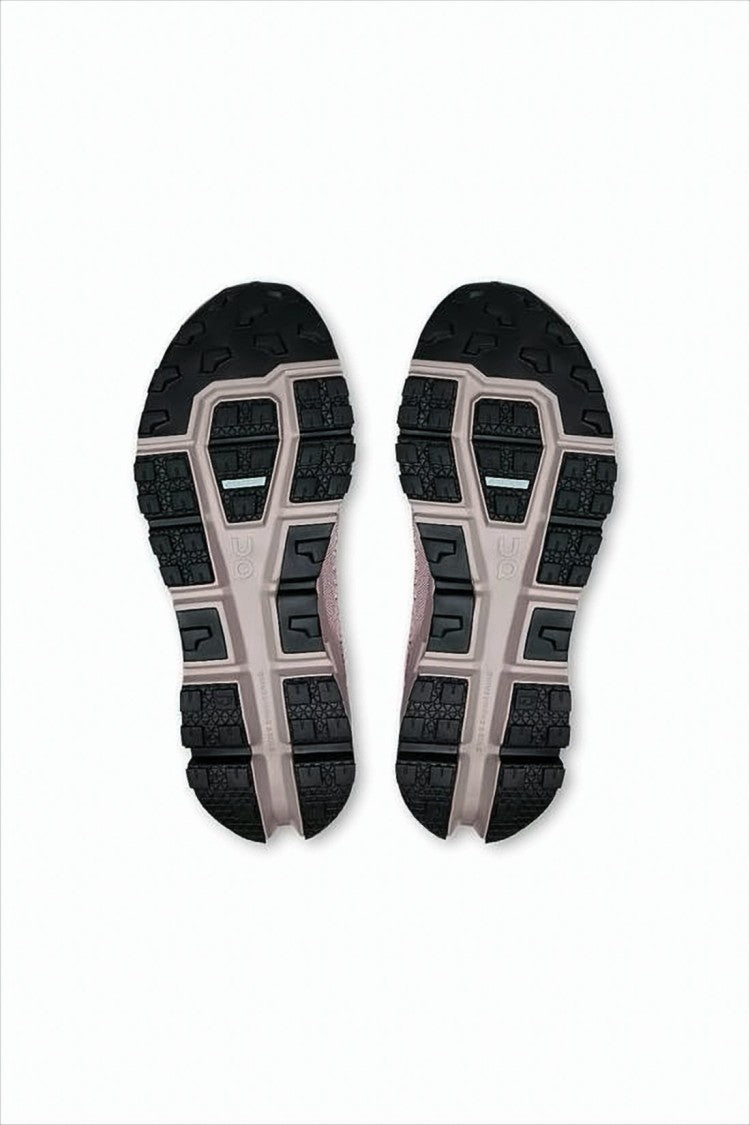 On Running Streamlined Eco-Friendly On Running Sneakers