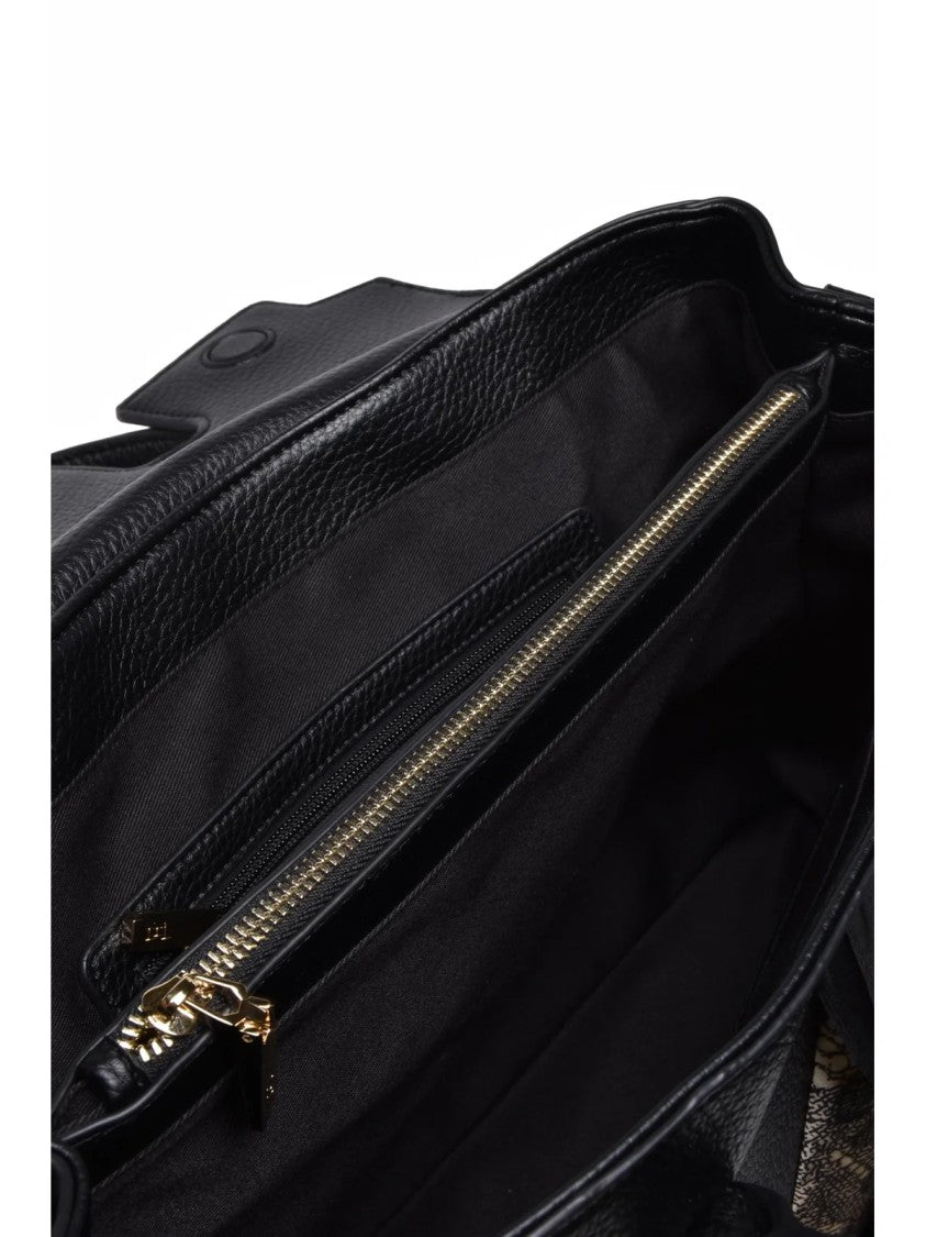 Ermanno Firenze Ermanno Firenze Violet Handbag With Textured Finish And Versatile Strap