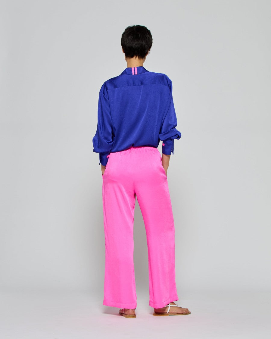Serena Bute Cropped Jogger - Shocking Pink