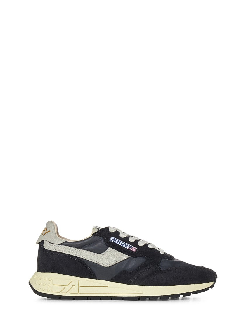 Autry Black Suede Reelwind Low