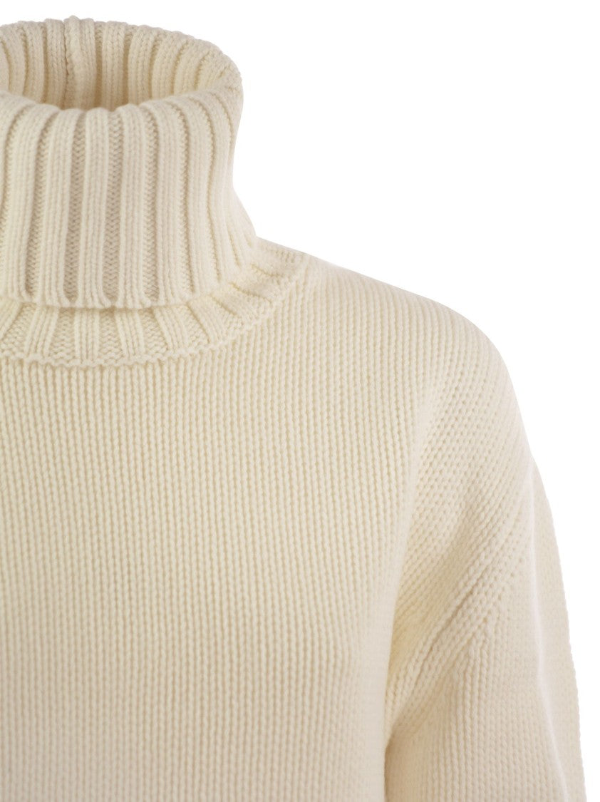 Fabiana Filippi Wool, Silk And Cashmere Blend Turtleneck Sweater