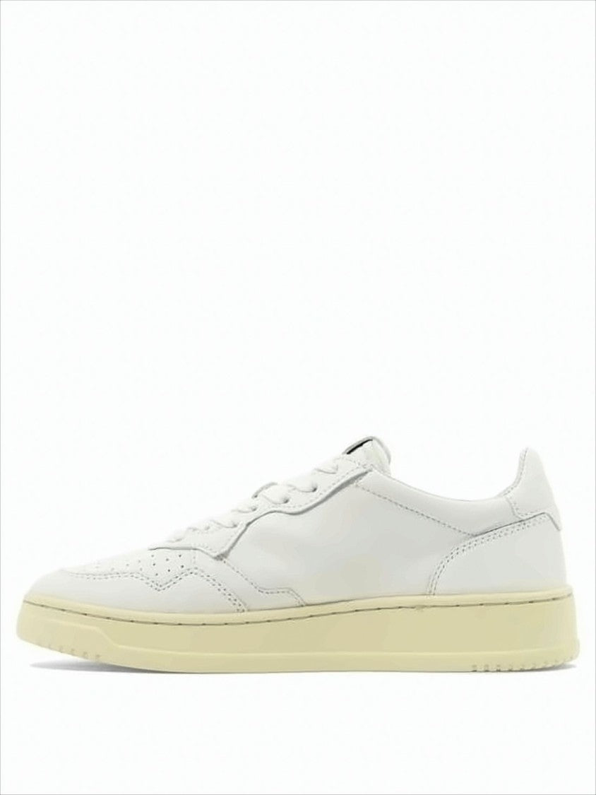 Autry Smooth Goat Leather Low-Top Sneakers
