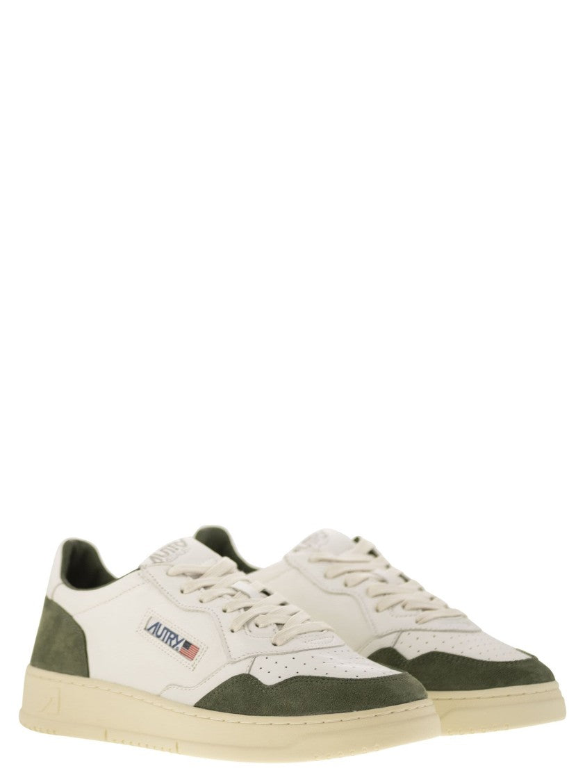 Autry Medalist Low - Sneakers In Goatskin And Suede