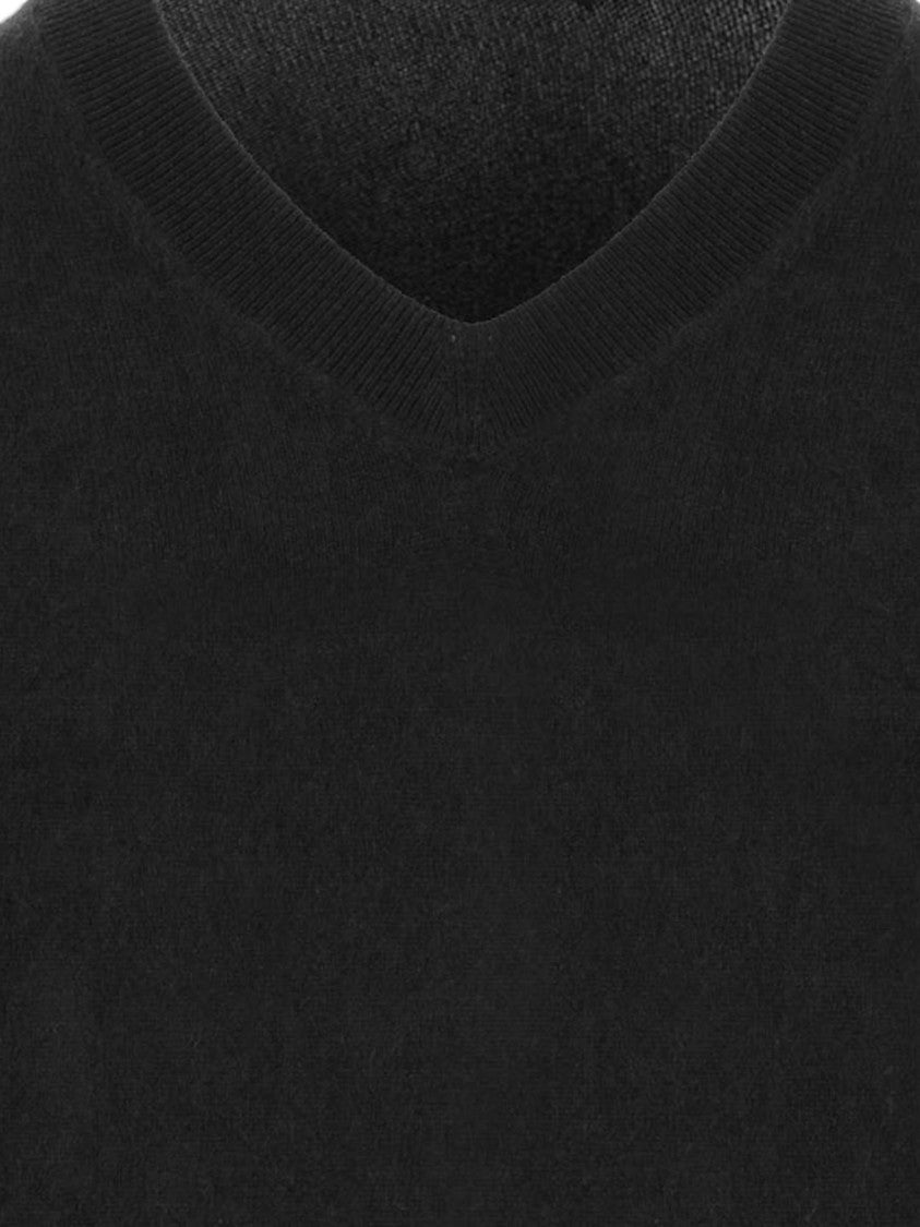 Allude Black Ribbed V-Neck Cashmere Sweater