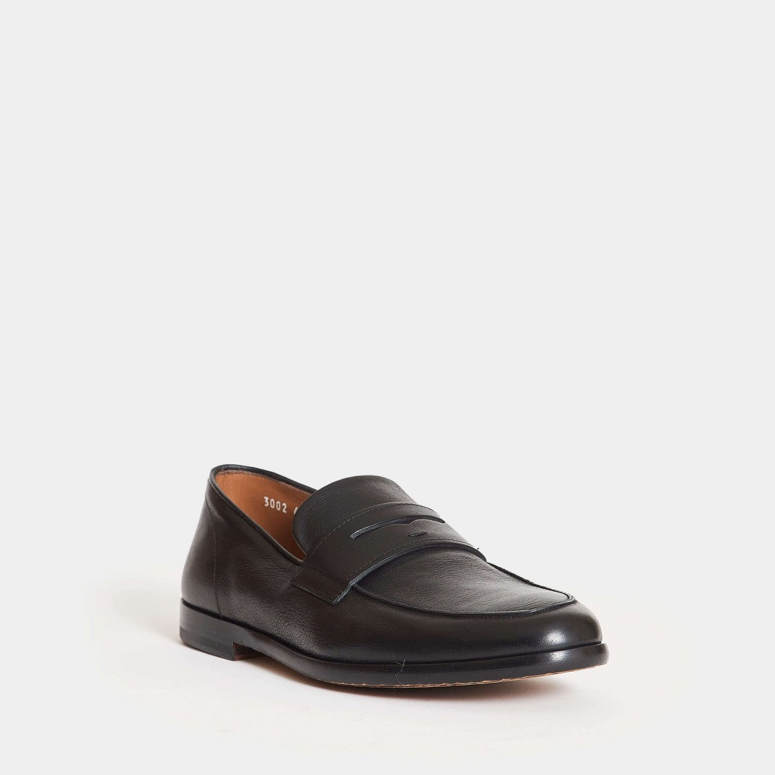 Doucal's Black Leather Moccasins