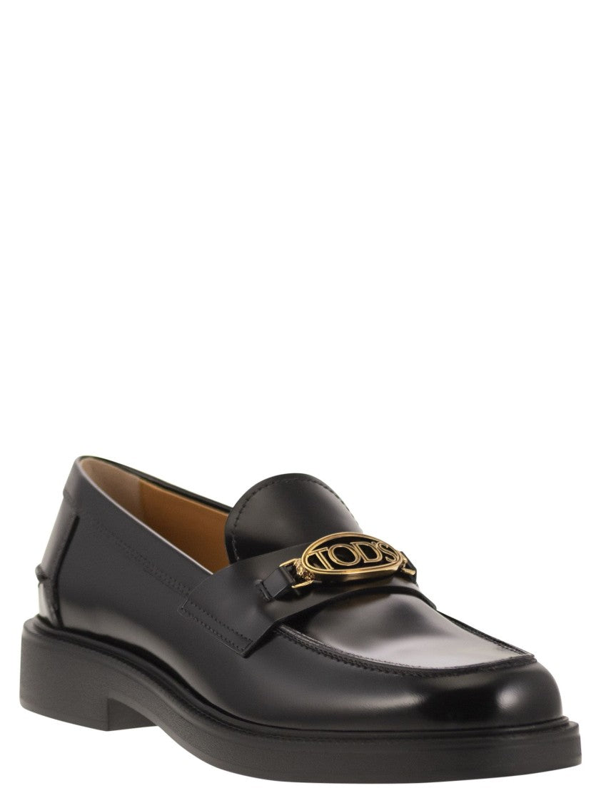 Tod's Calfskin Leather Moccasins With Metal Logo Mask