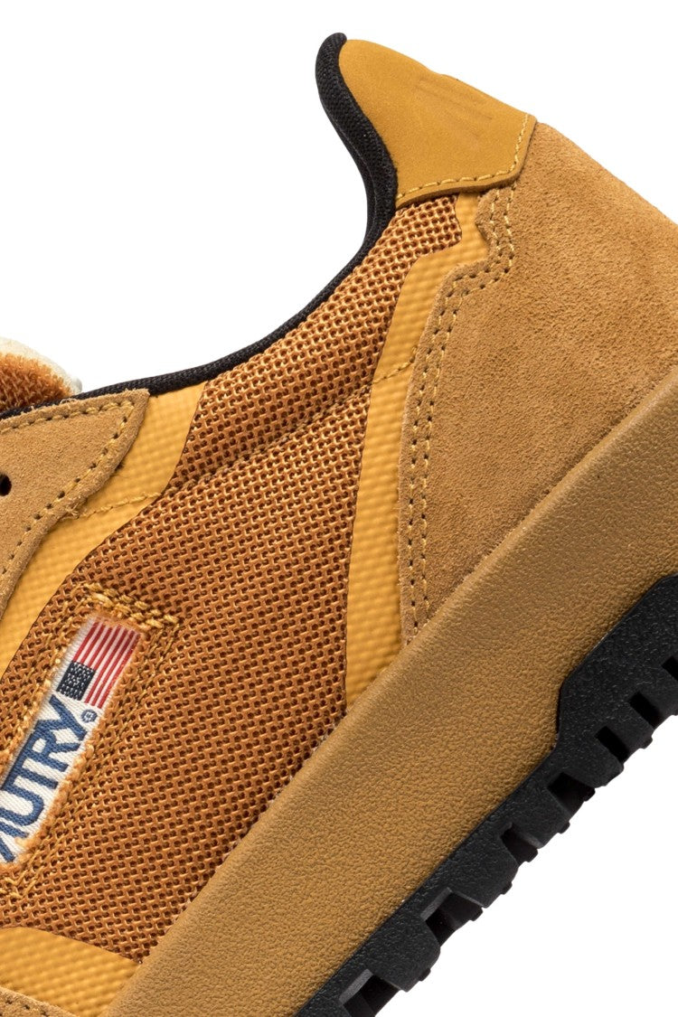 Autry Wildpace Low Dragon Nabuk