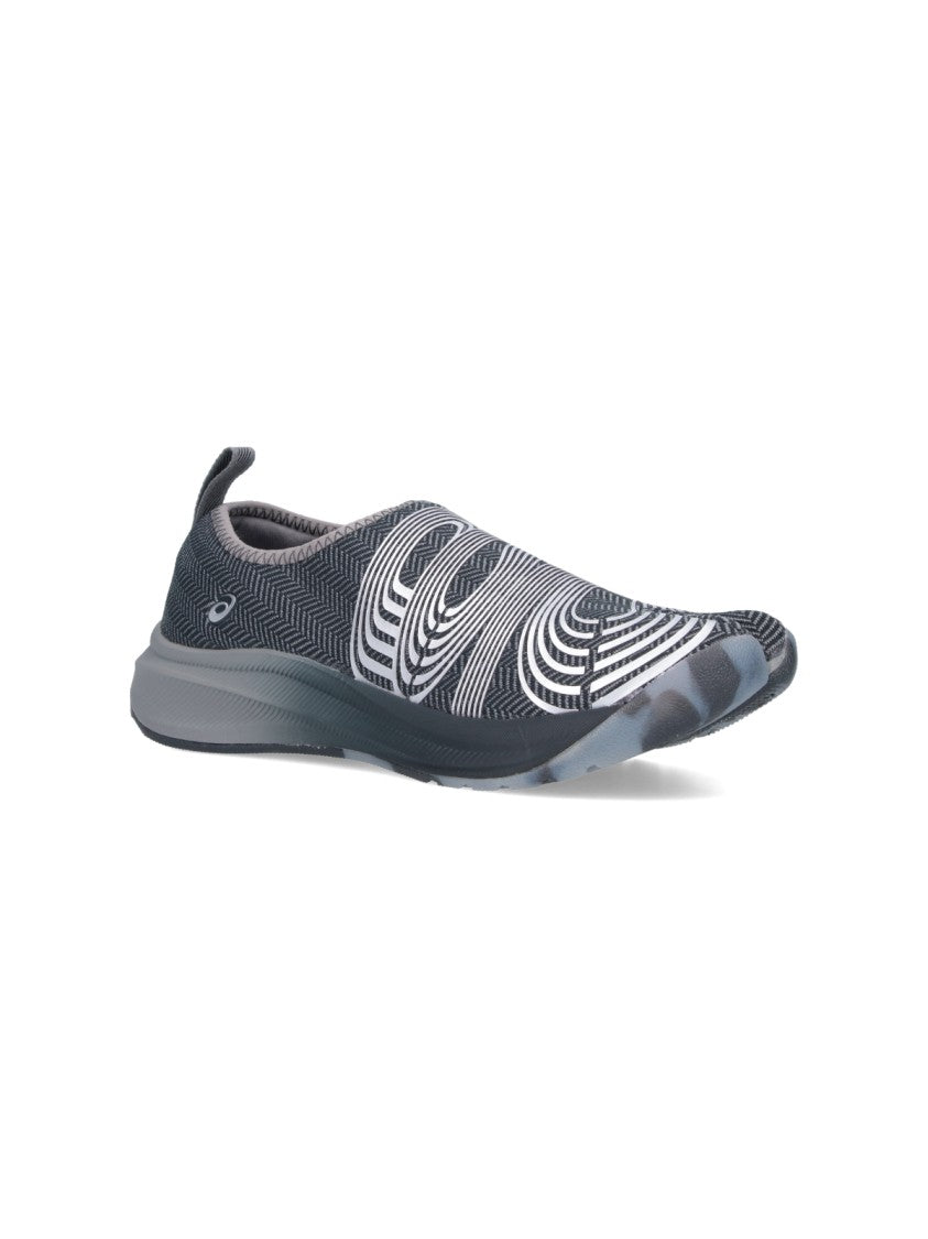 Asics Grey Textured Herringbone Split-Toe Sneakers