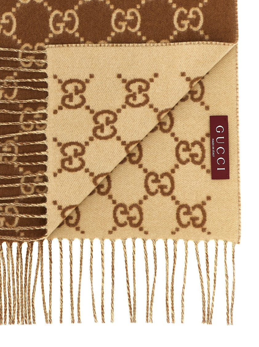 Gucci Interlocking Gg Pattern Cashmere Scarf With Fringed Edges