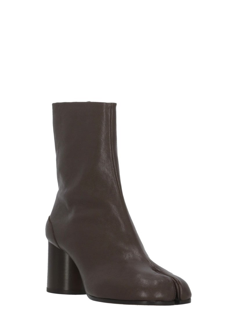 Maison Margiela Brown Tabi Cylindrical Heel Leather Boots