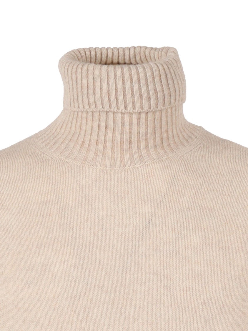 Sette Fili Cashmere Finely Knit Turtleneck Sweater With Smooth Texture