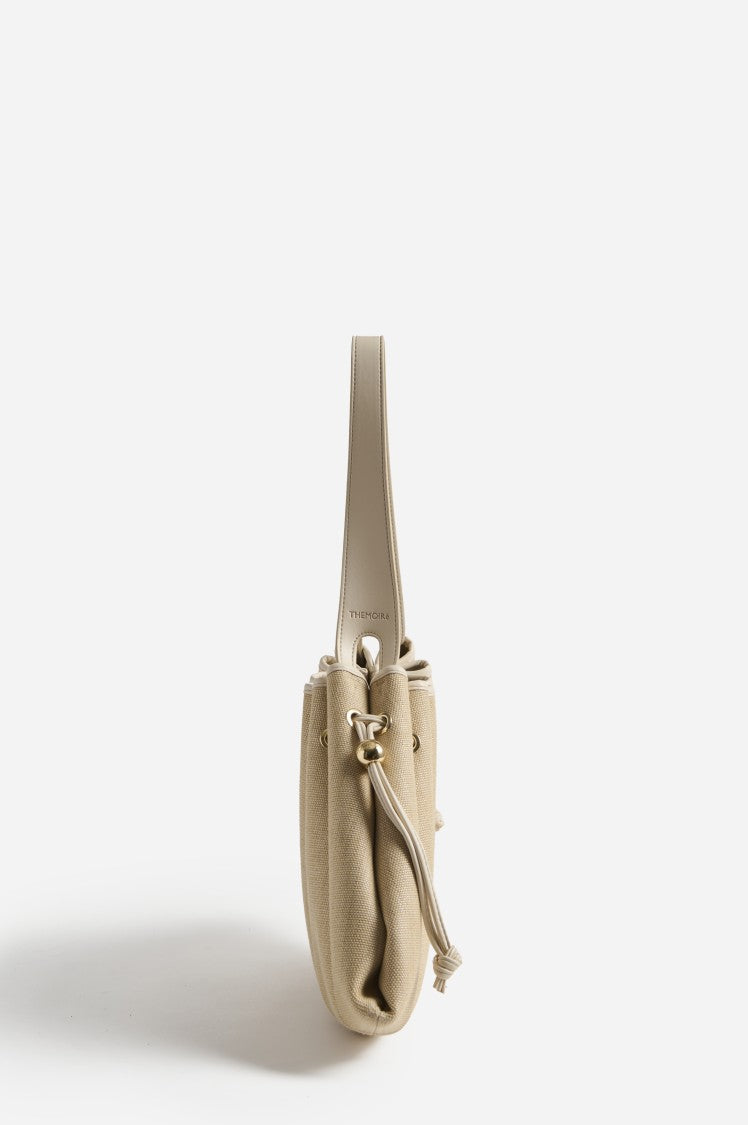 Themoirè Pleated Design Calipso Straw Bag