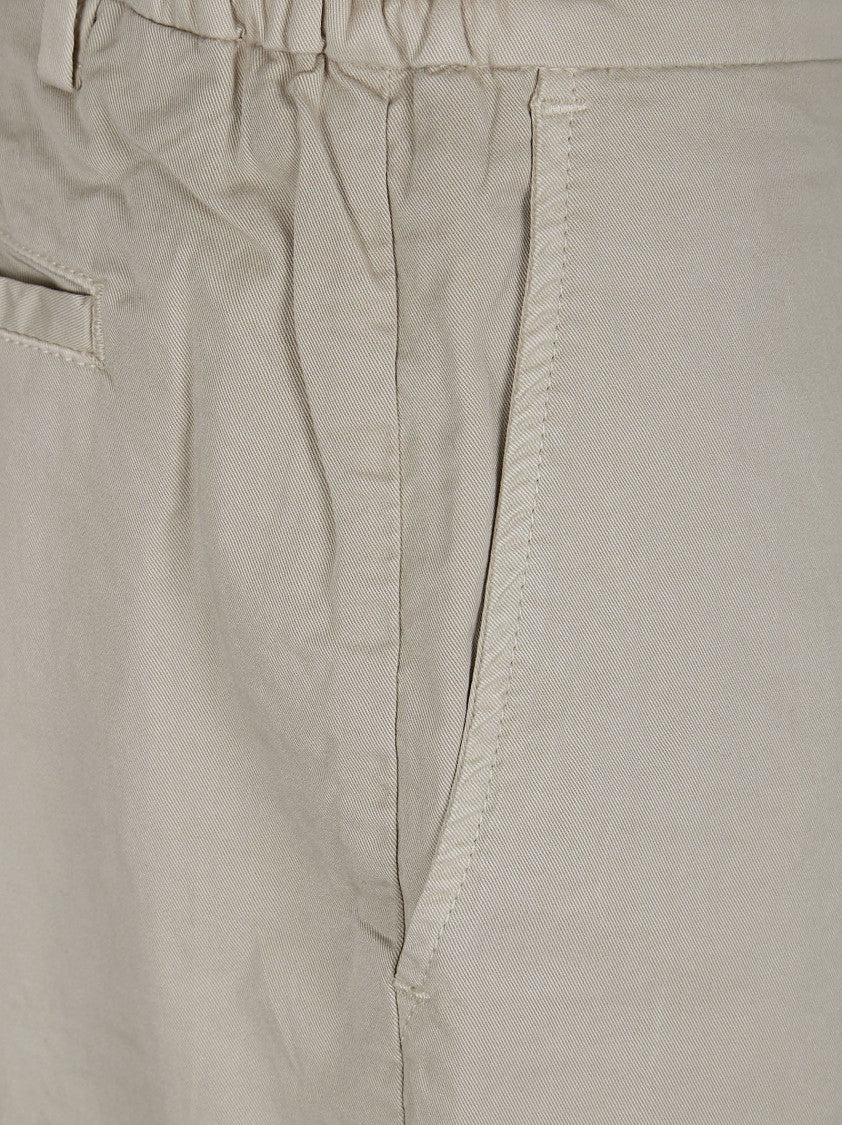 Eleventy Knee-Length Tailored Cotton Shorts With Elastic Waistband