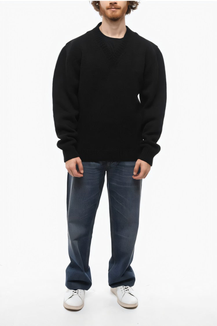 Prada Classic V-Neck Black Wool Sweater With Relaxed Fit