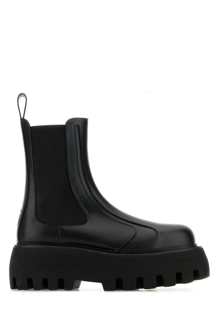 Alexander Mcqueen Black Leather Chelsea Sofa Ankle Boots