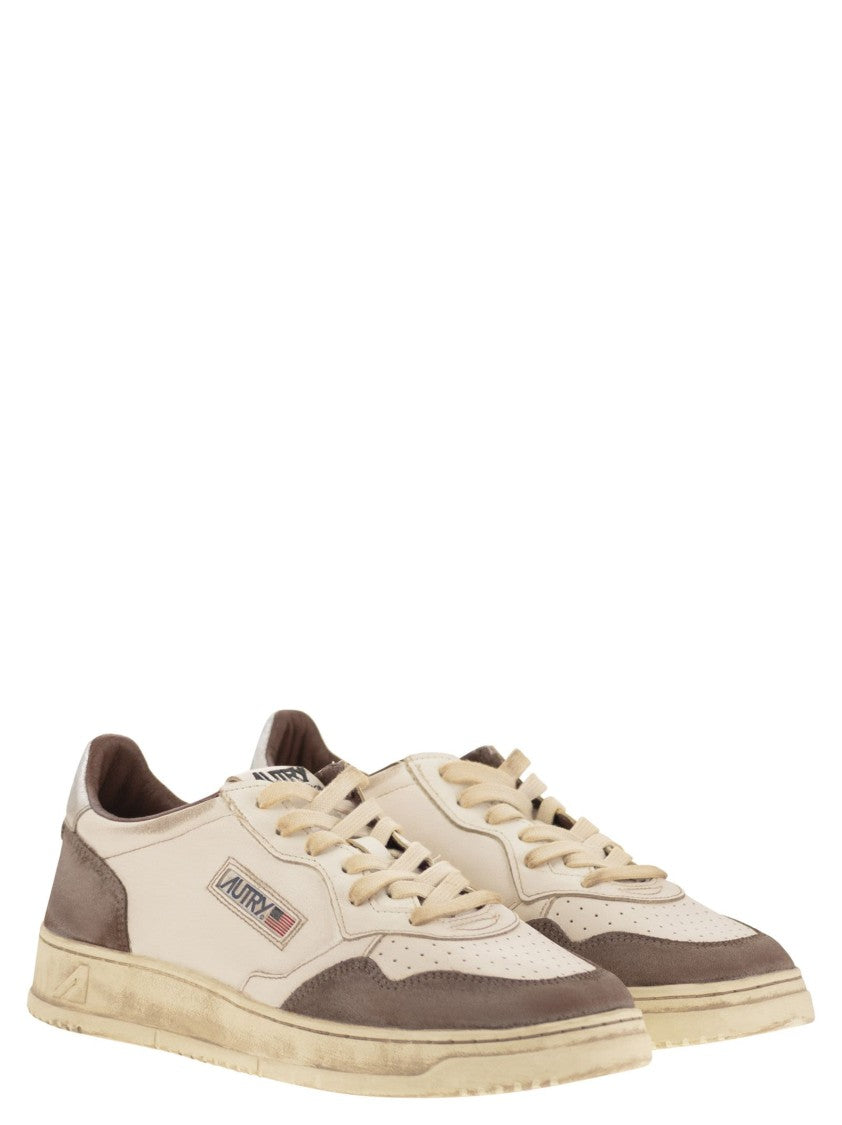 Autry Super Vintage - Leather Sneakers