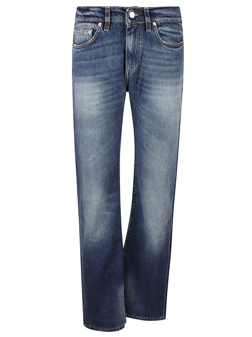Washington Classic Straight-Leg Jeans With Subtle Fading And Rivet Accents