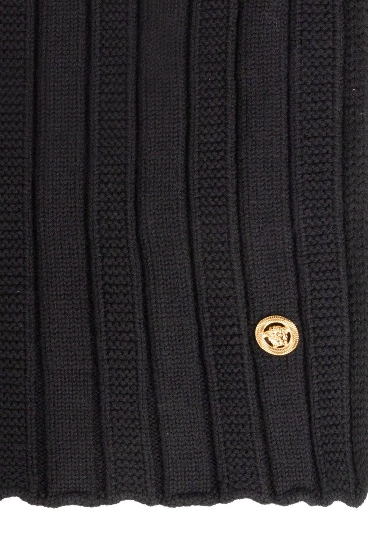 Versace Ribbed Black Wool Scarf With Gold Emblem Detail