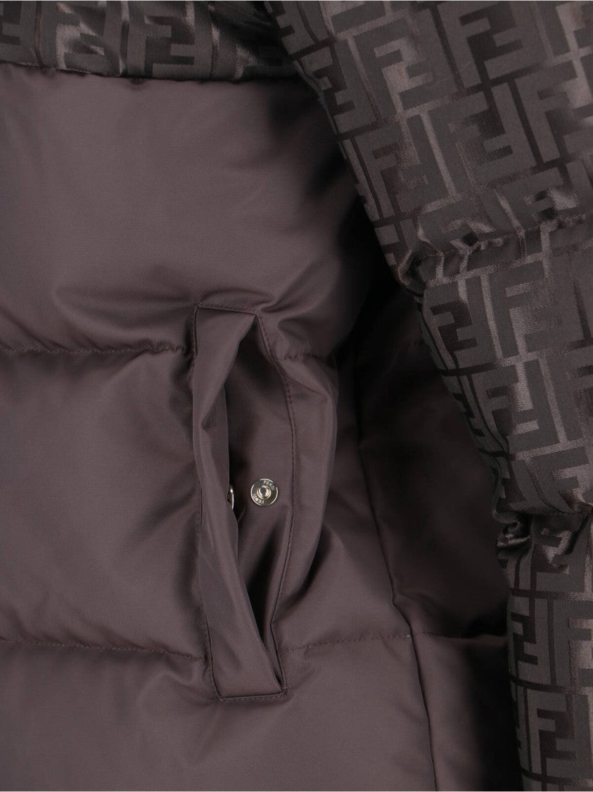 Fendi Tailored Brown Jacket With Classic Silhouette By Fendi