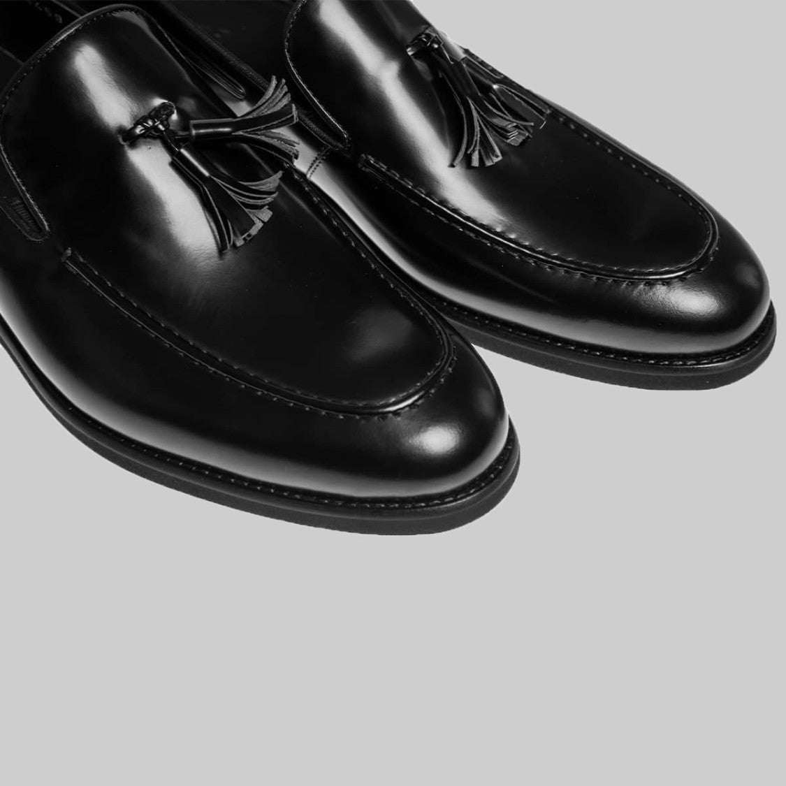 Philippe Lang Tassel Loafers Black