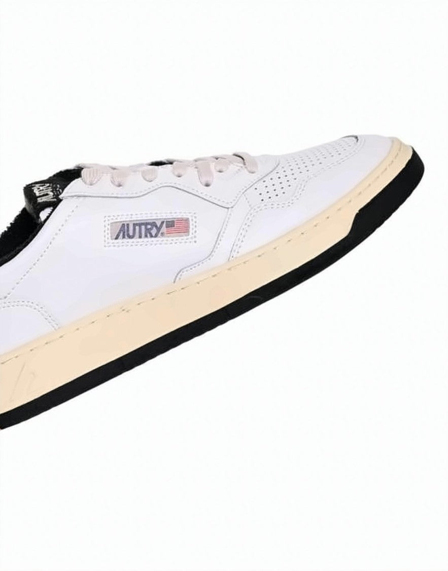 Autry Low-Top Sneakers With Suede Accents And Retro Vibes