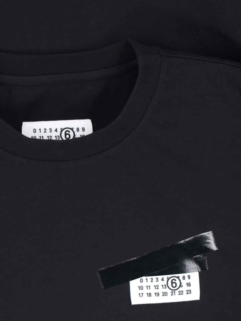 Mm6 By Maison Margiela Short-Sleeve Black T-Shirt With Contrasting Logo Patch