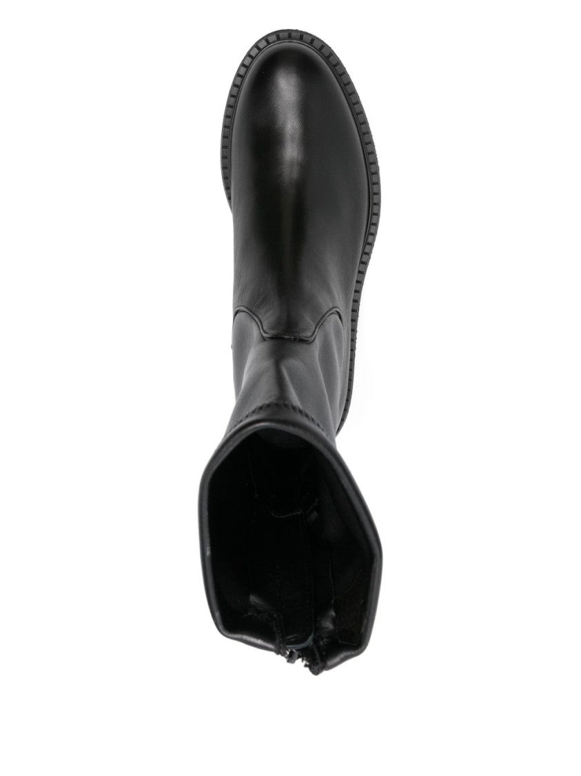 Guglielmo Rotta Calfskin Black Ankle Boots With Refined Silhouette