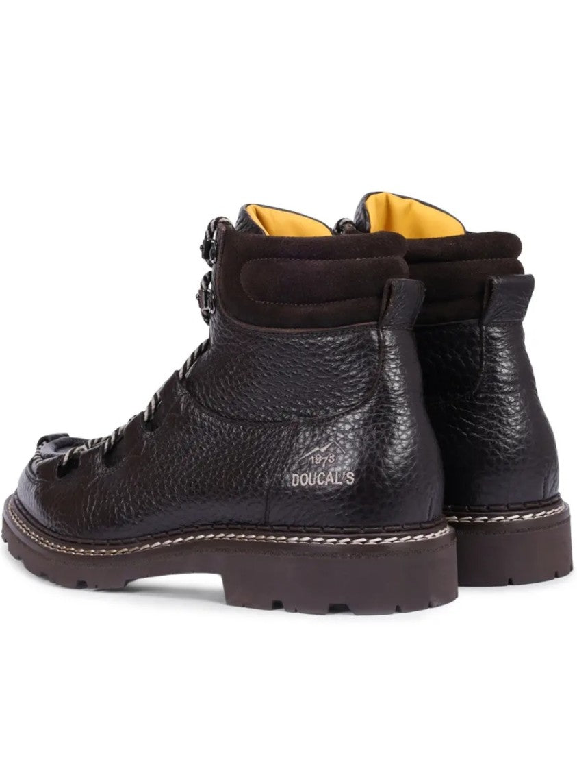 Doucal's Textured Leather Padded-Collar Ankle Boots