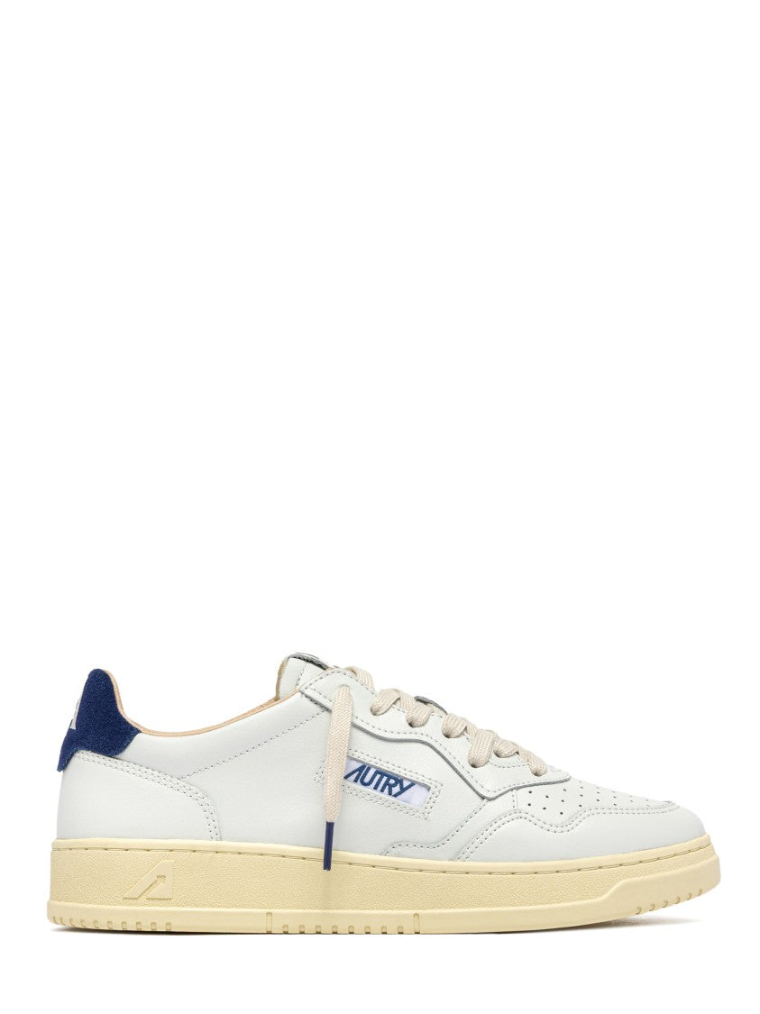 Autry Low-Top Sneakers In Smooth Leather With Suede Accents