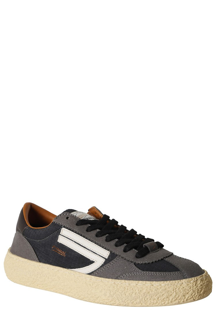 Puraai Gray 1.01 Vintage Logo Details Suede Rubber Sneakers