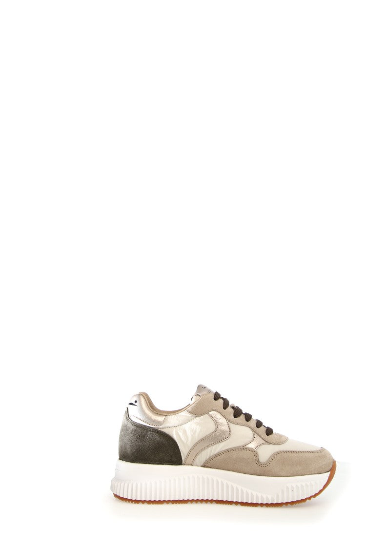 Voile Blanche Luxurious Leather And Suede Sneakers With Gold Accents And Comfortable Eva Sole